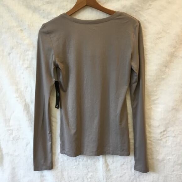 BCBGMAXZRIA Gray Long Sleeve Layer Top - Picture 8 of 11